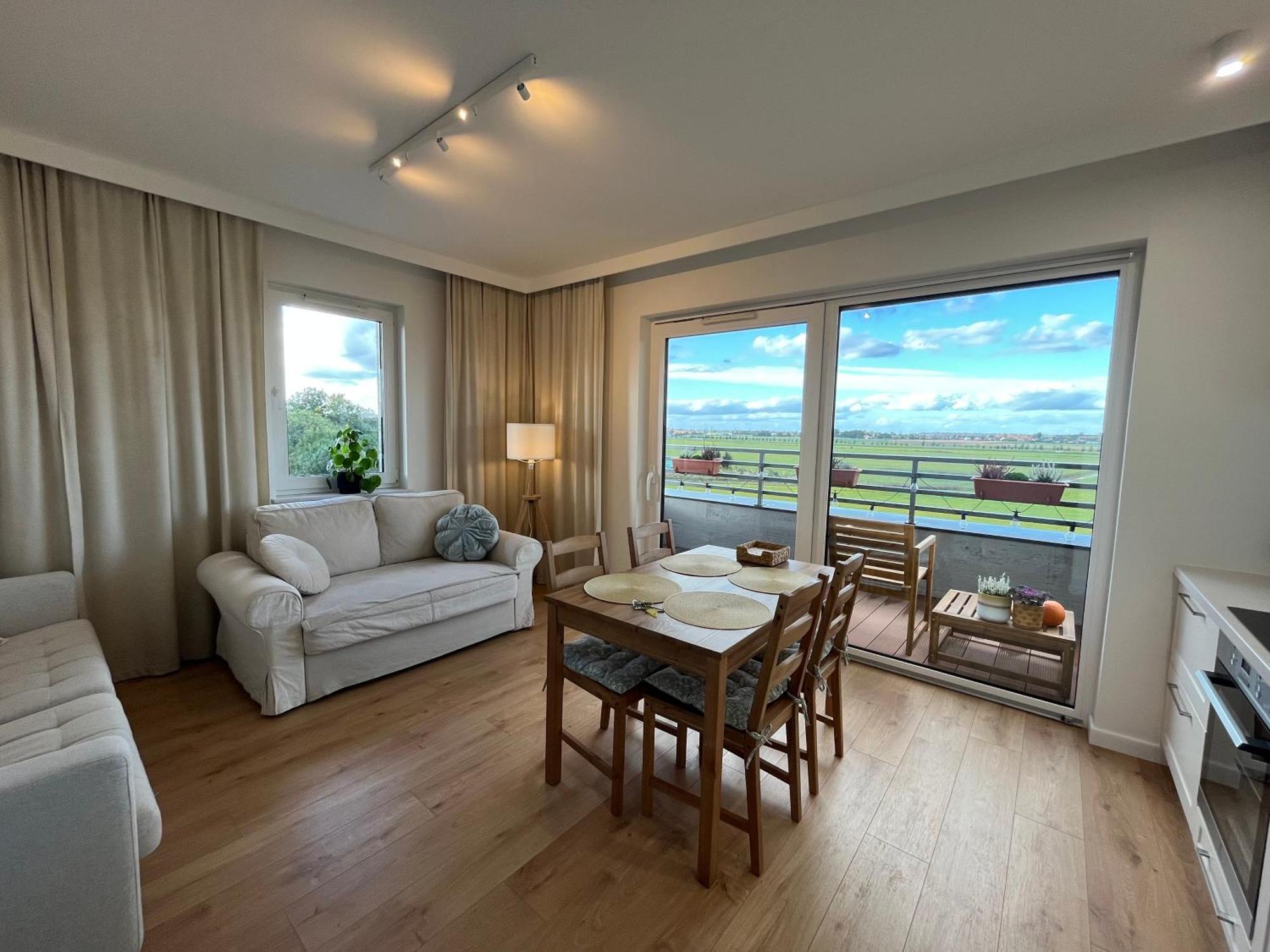 Apartament Nowe Ogrody เลชโน ภายนอก รูปภาพ